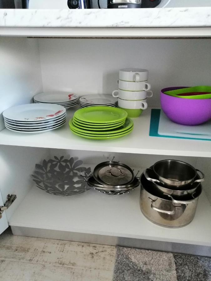 Apartament 70 *